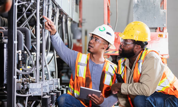 Best Circuit Breaker Repair  in Linden, CA